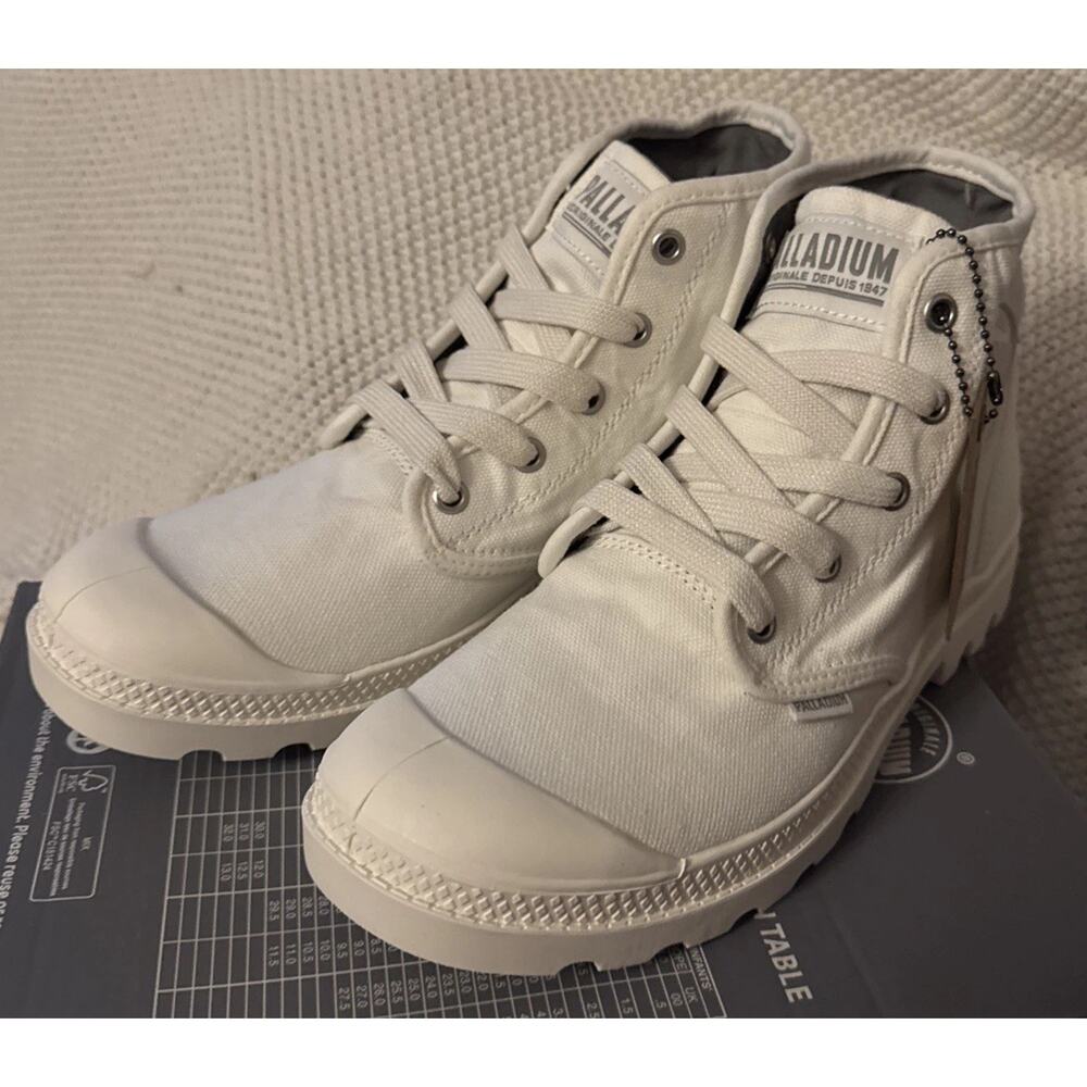 Palladium Pampa HI Shoes Womens Size 8 STAR White Canvas Lace Up Boots NIB NEW
